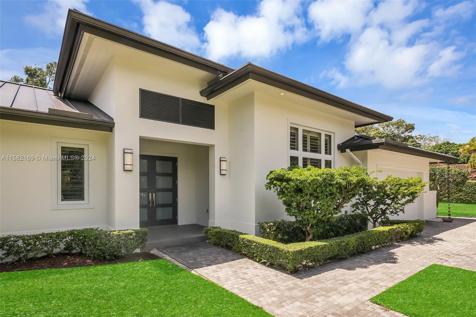 Riviera Park - Residential