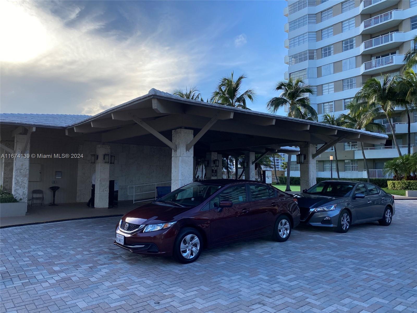 HEMISPHERES CONDO - Residential