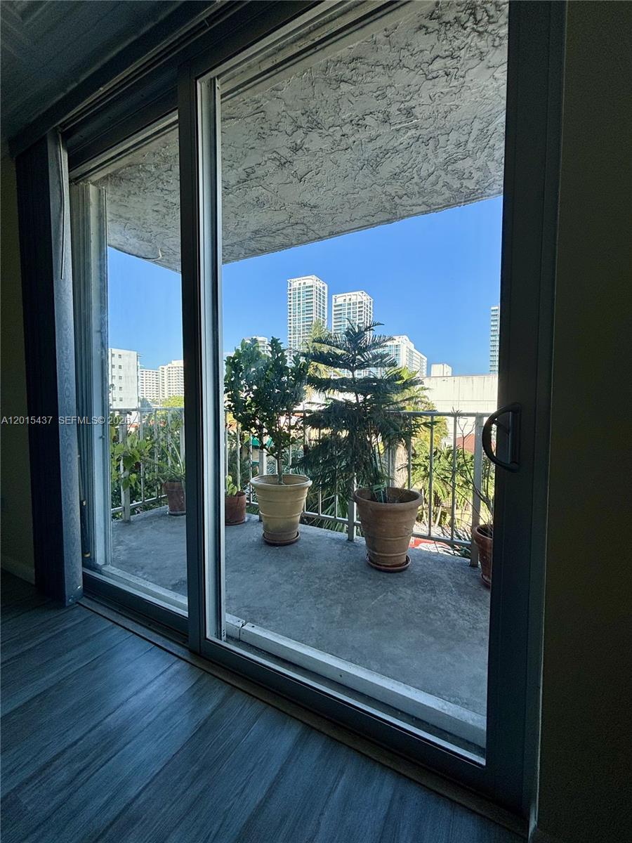 BOSTON PLAZA CONDO - Residential Lease