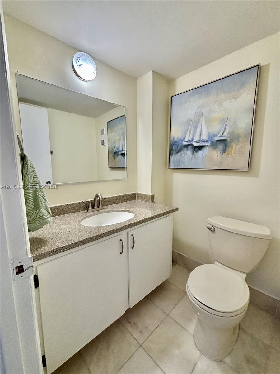 BOSTON PLAZA CONDO - Residential Lease
