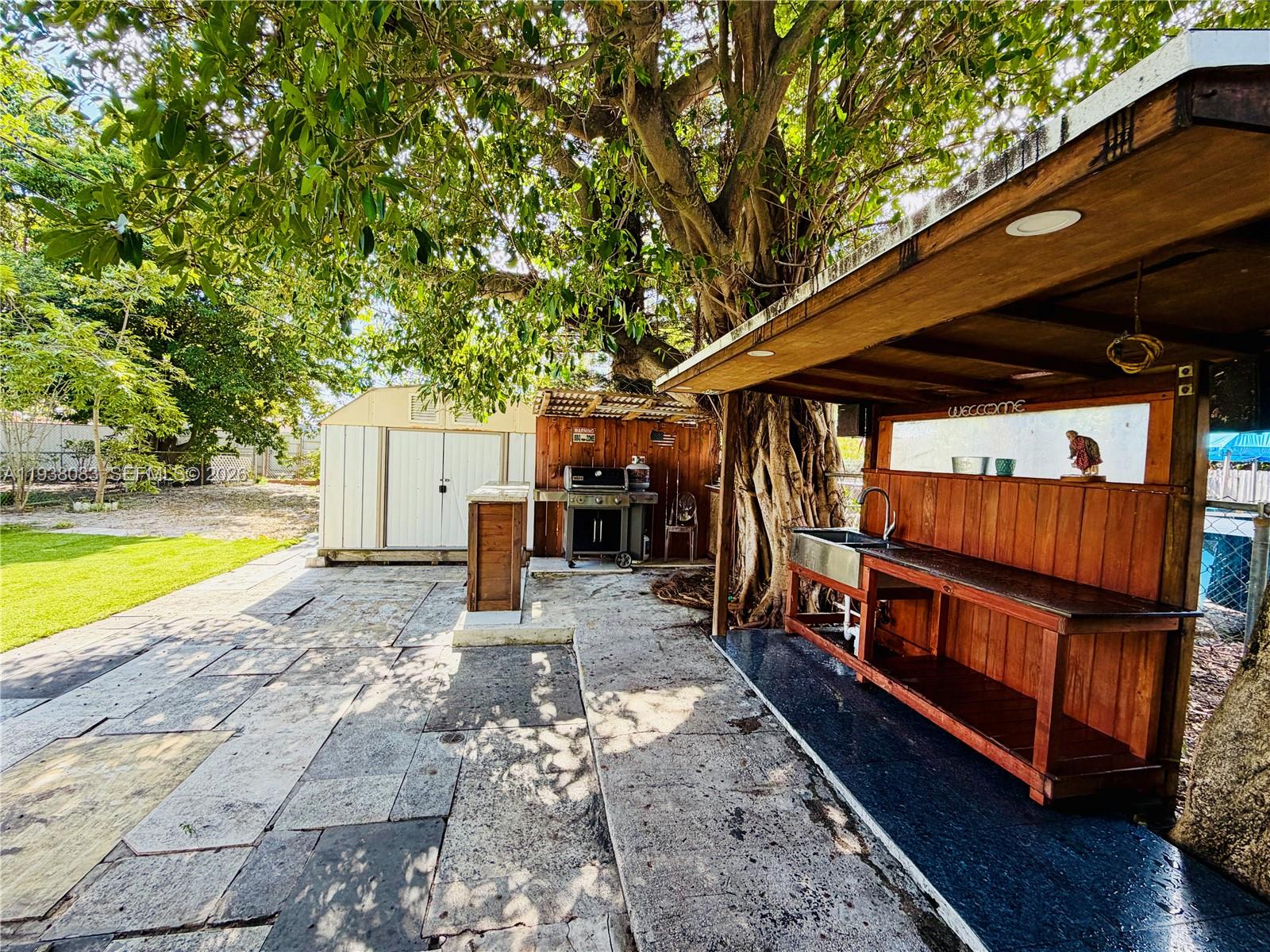 HIALEAH 14 ADDN - Residential