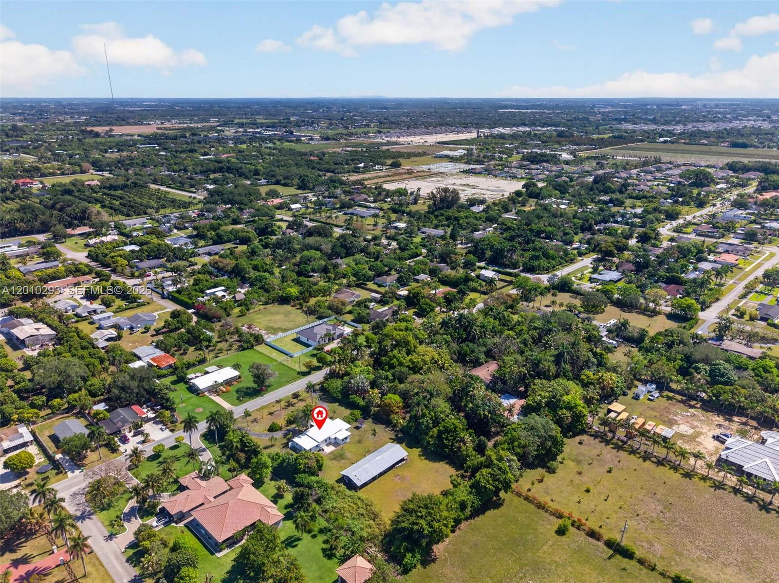 REDLAND ESTATES - Residential