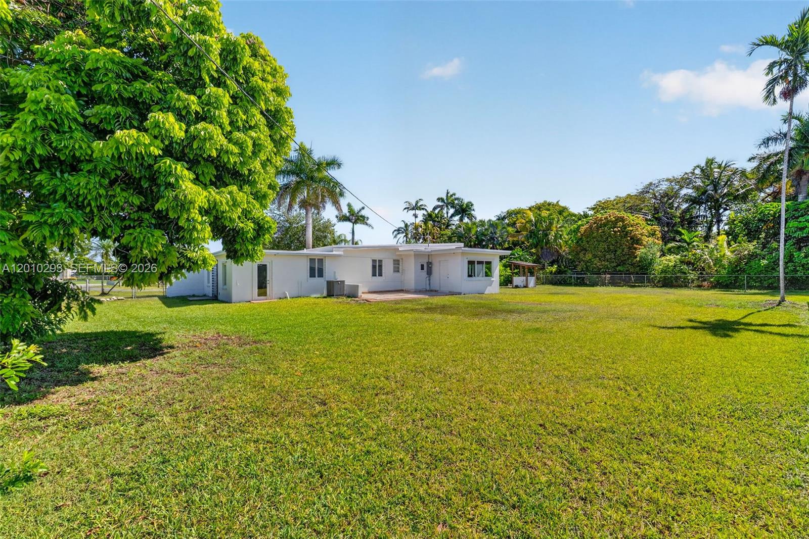 REDLAND ESTATES - Residential