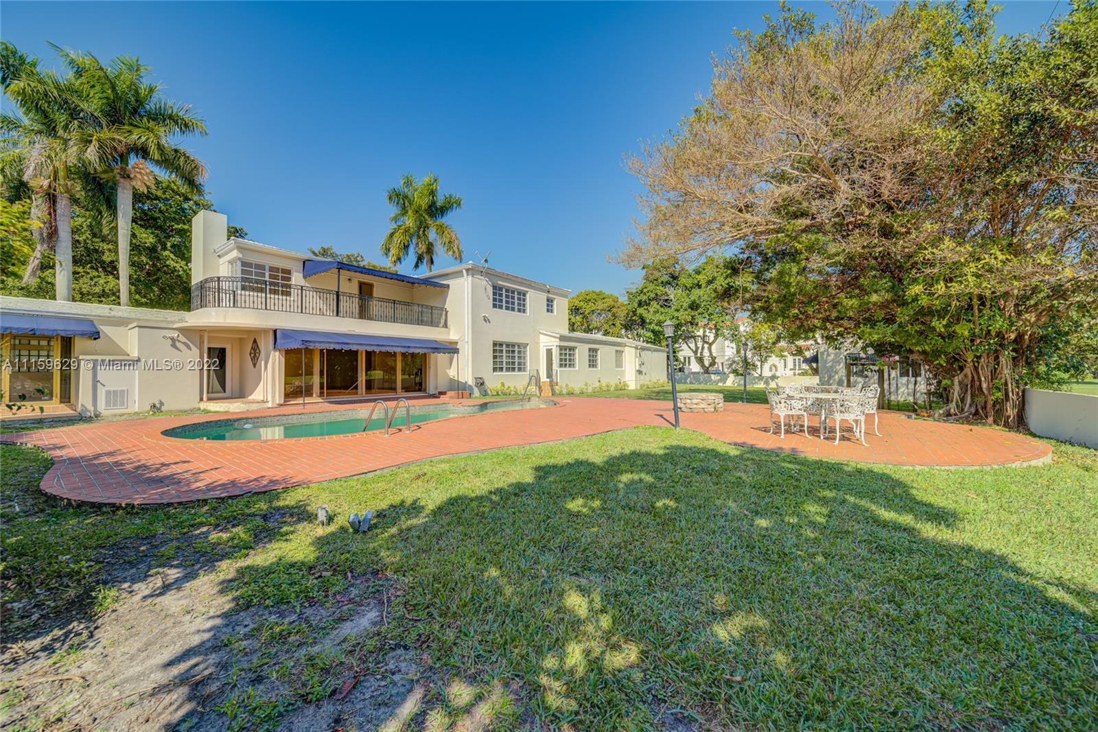 CORAL GABLE COUNTRY CLUB - Residential