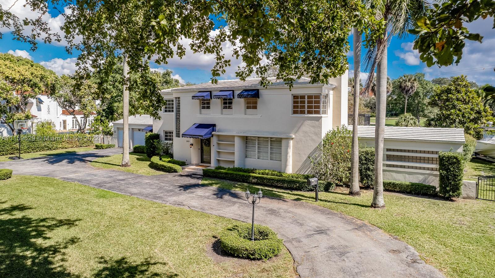 CORAL GABLE COUNTRY CLUB - Residential