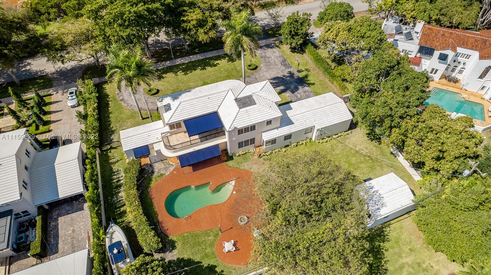 CORAL GABLE COUNTRY CLUB - Residential