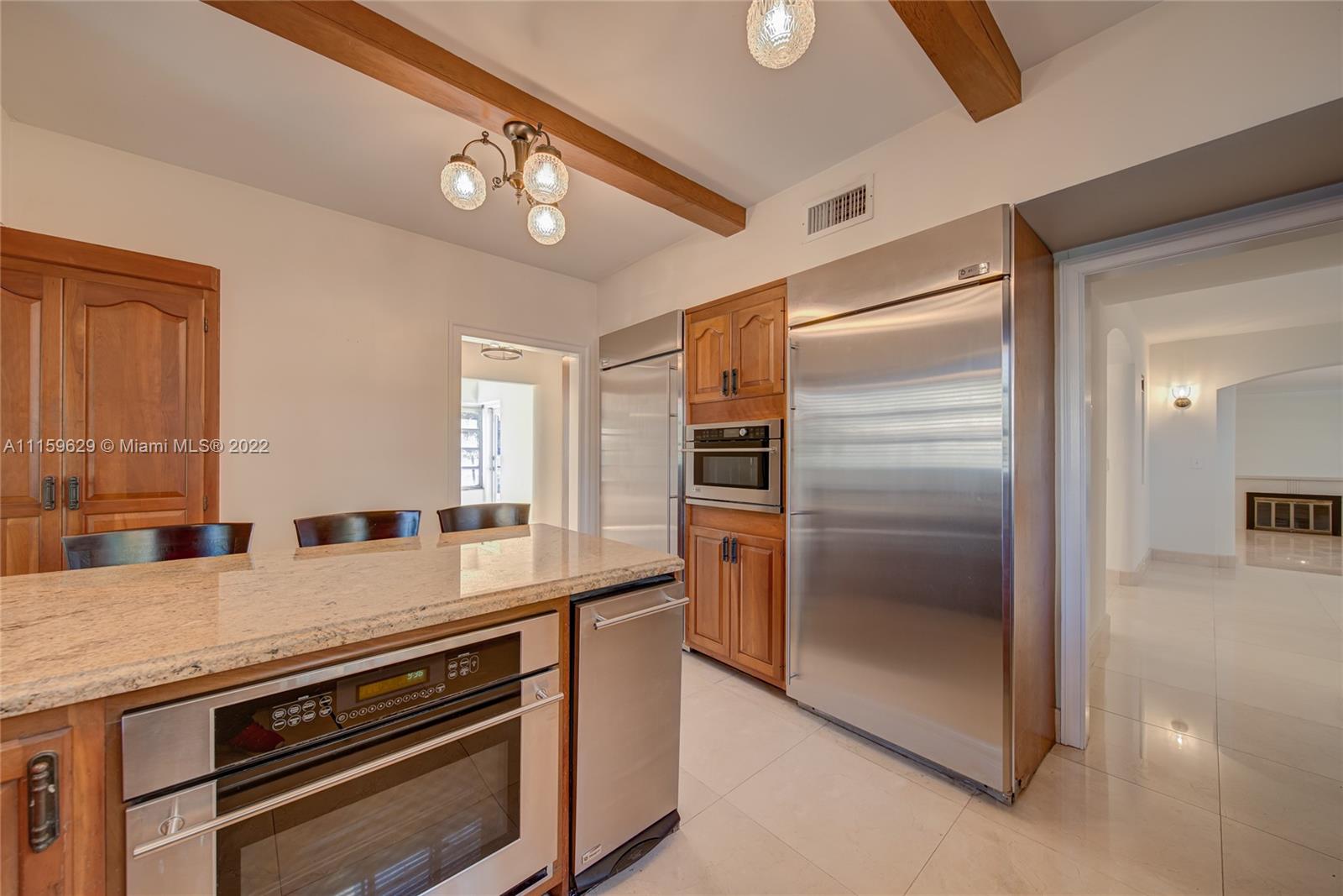 CORAL GABLE COUNTRY CLUB - Residential