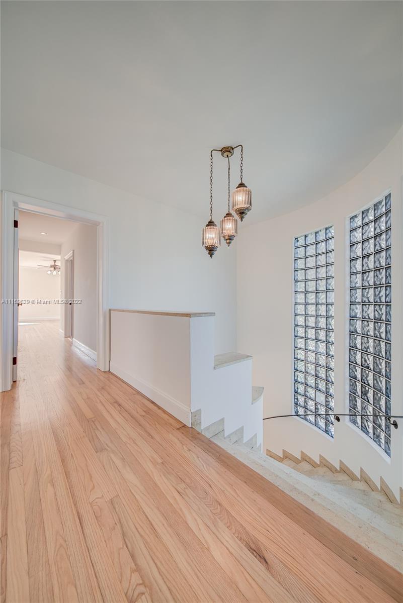 CORAL GABLE COUNTRY CLUB - Residential