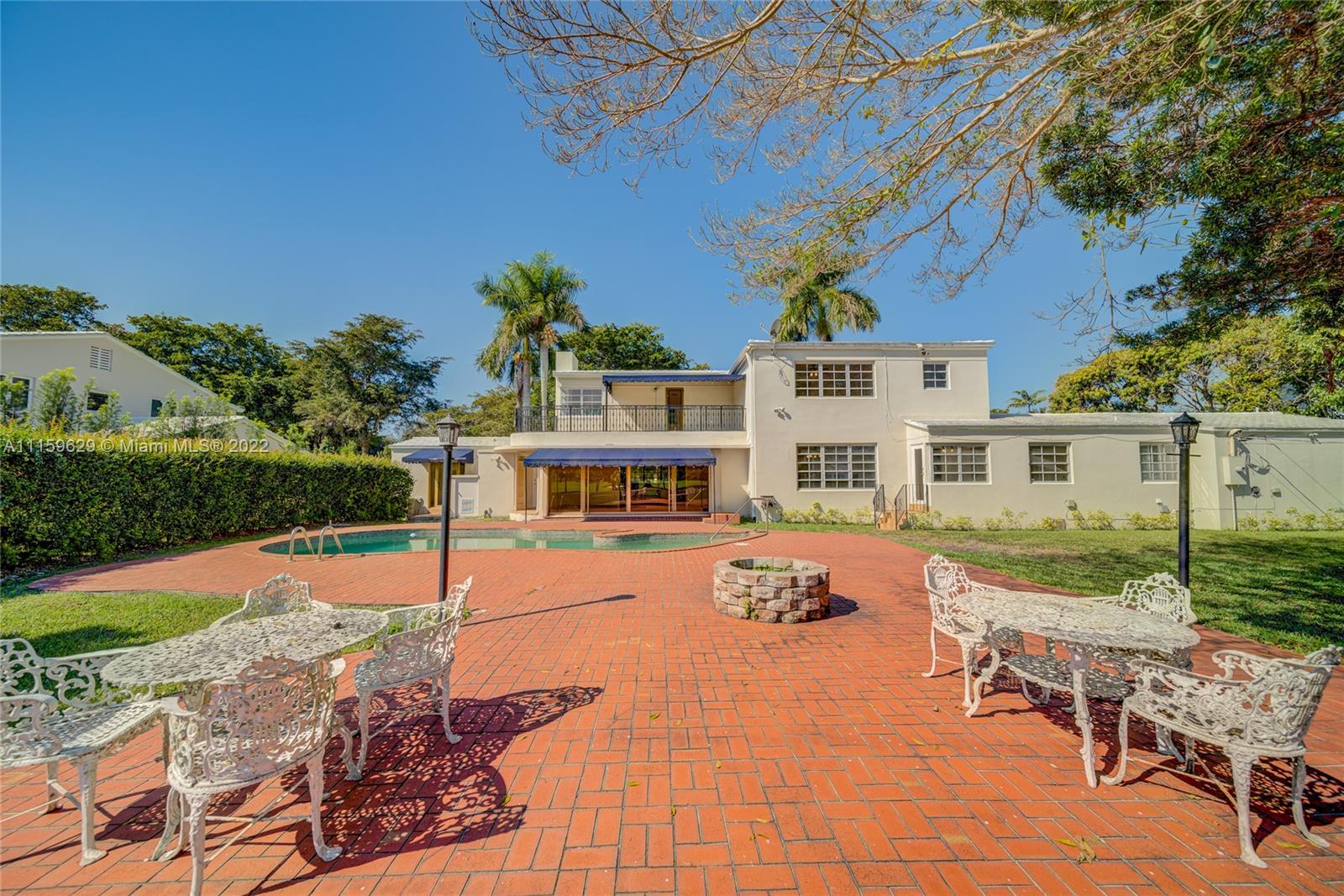 CORAL GABLE COUNTRY CLUB - Residential