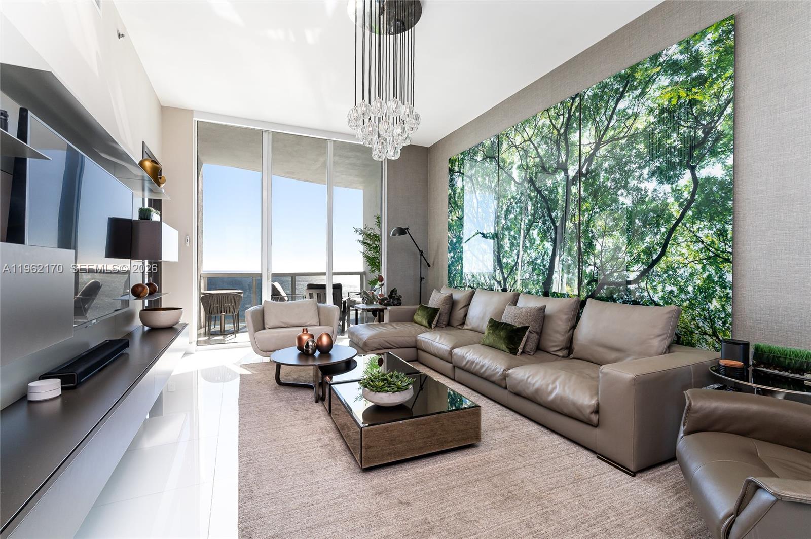 15901 Collins Ave 4106