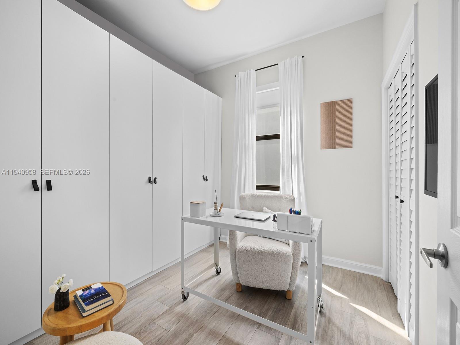 PALMS OF SUNSET CONDO - Residential