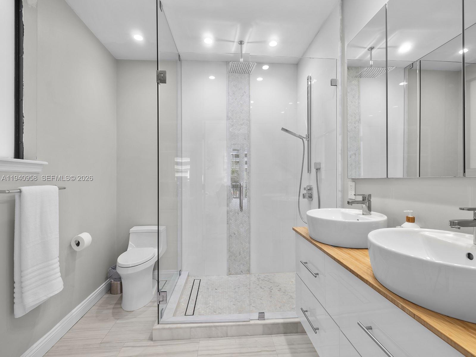 PALMS OF SUNSET CONDO - Residential