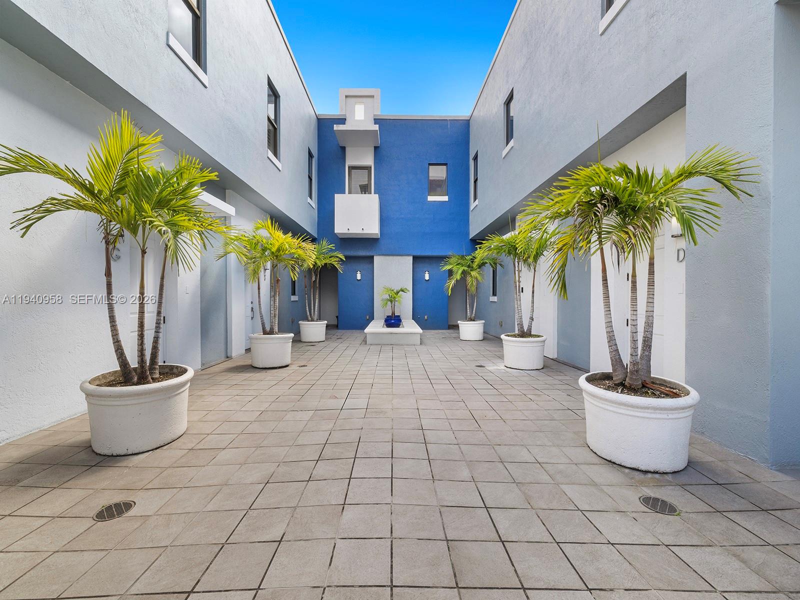 PALMS OF SUNSET CONDO - Residential