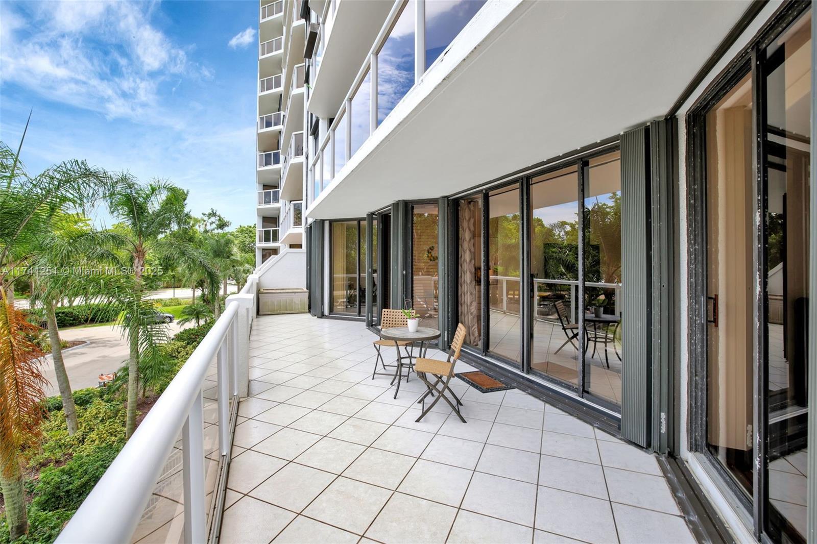 Property for Sale at 3640 Yacht Club Dr 203, Aventura, Miami-Dade County, Florida - Bedrooms: 2 
Bathrooms: 2  - $469,000