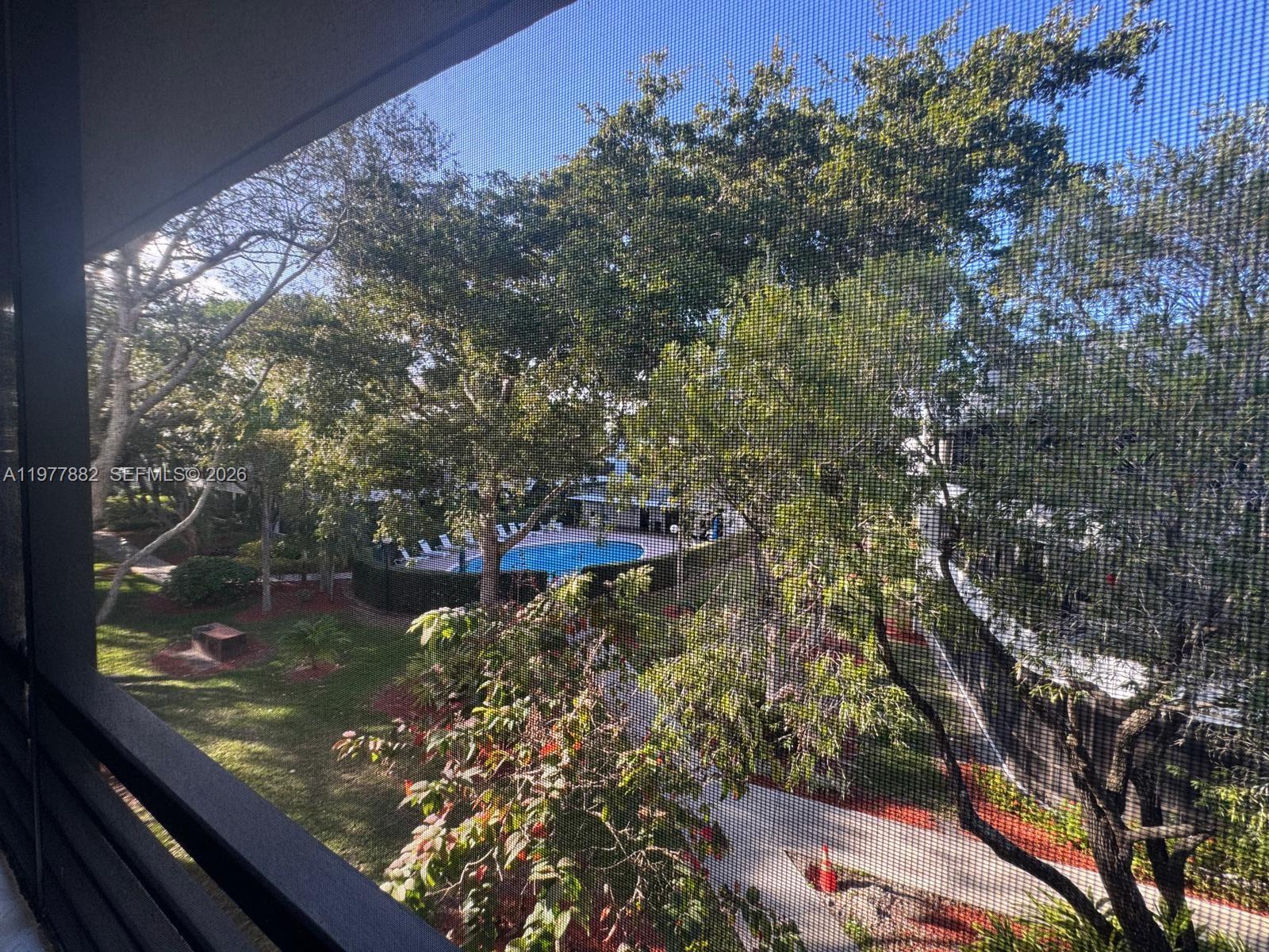 SHERIDAN BY THE BEACH CON - Residential