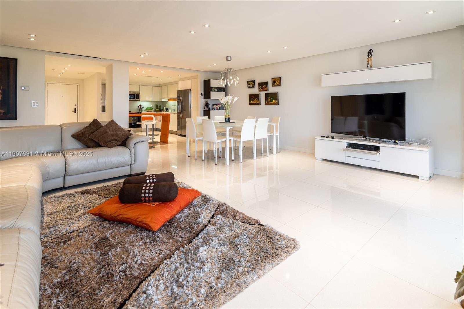 CHAMPLAIN TOWERS NORTH CO - Residential Lease