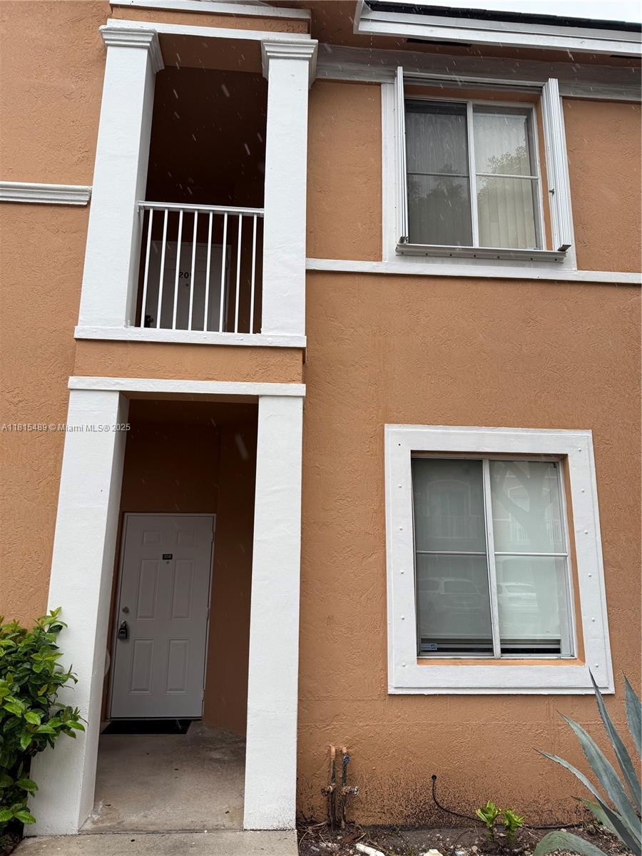 Rental Property at 7070 Nw 177th St 109-10, Hialeah, Miami-Dade County, Florida - Bedrooms: 3 
Bathrooms: 2  - $2,700 MO.