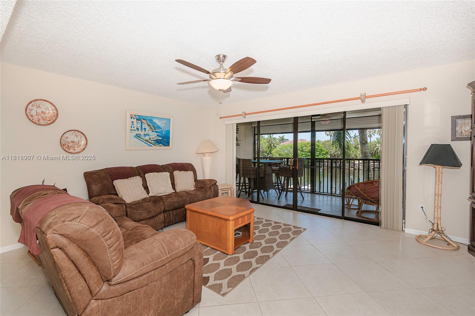 CAPTAINS WALK CONDO - Residential