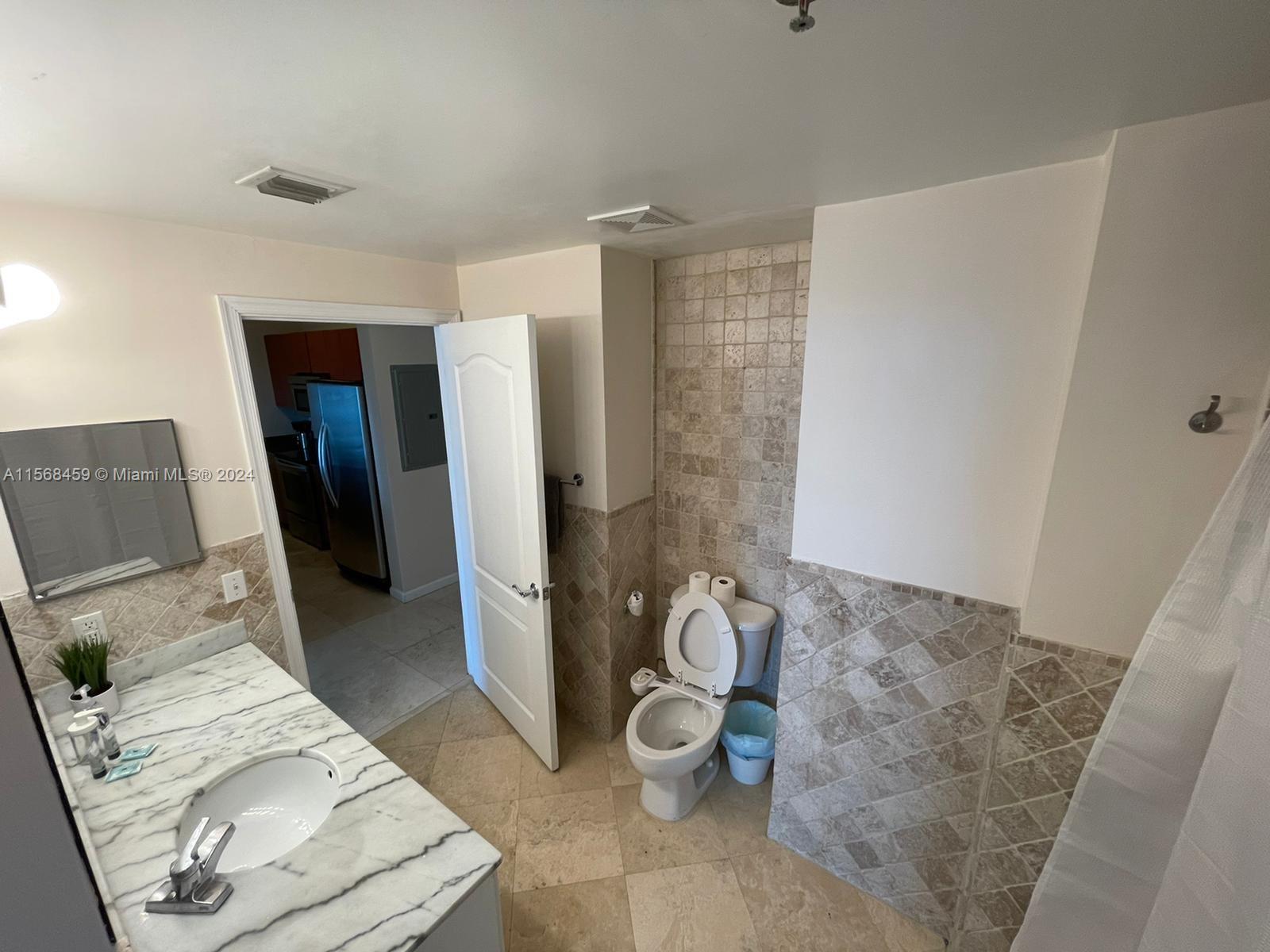 THE CLUB AT BRICKELL BAY - Residential