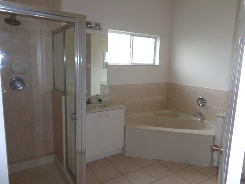 POD 13 AT MONARCH LAKES 1 - Residential Lease