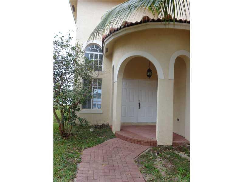 POD 13 AT MONARCH LAKES 1 - Residential Lease