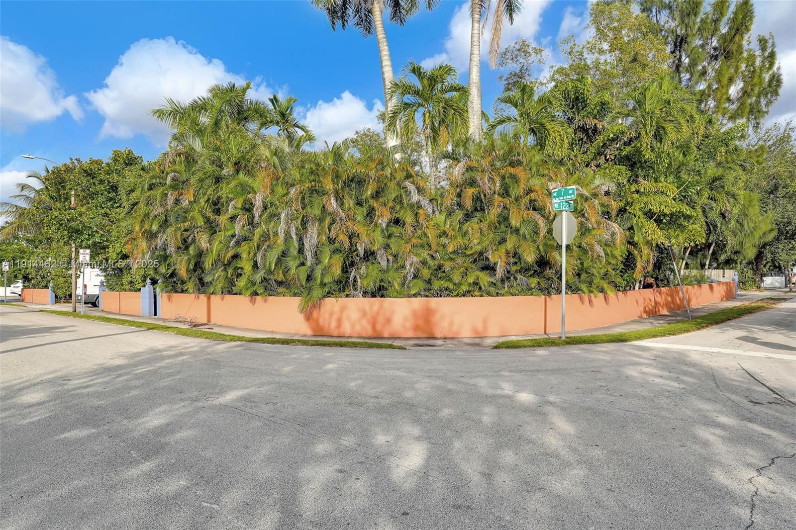 GRIFFING BISC PARK ESTATE - Residential Lease