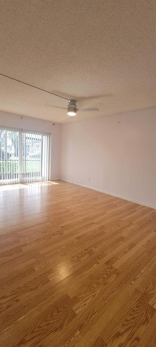 RAMBLEWOOD EAST CONDO - Residential