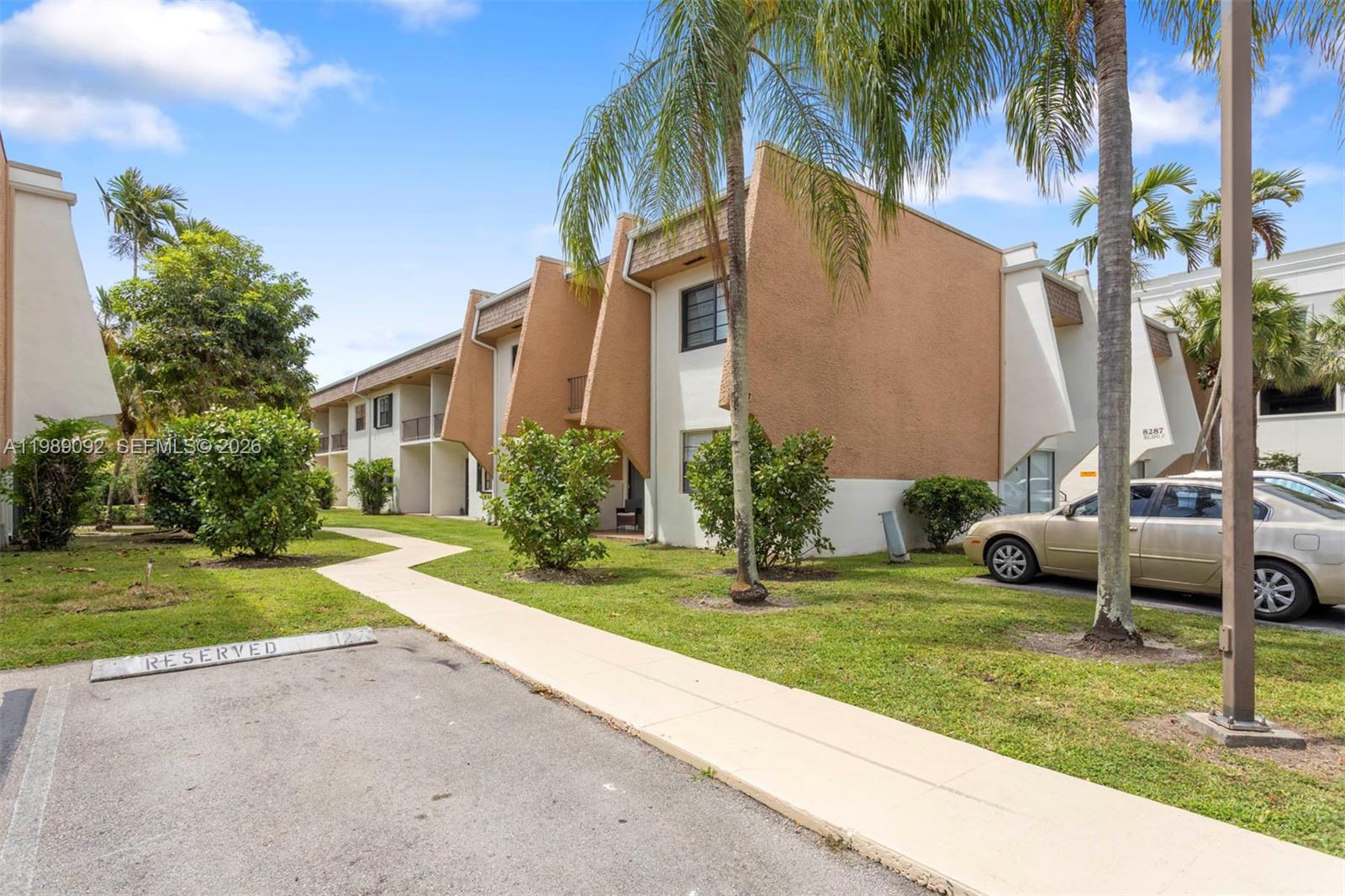 SUNRISE POINT CONDO BLDG - Residential