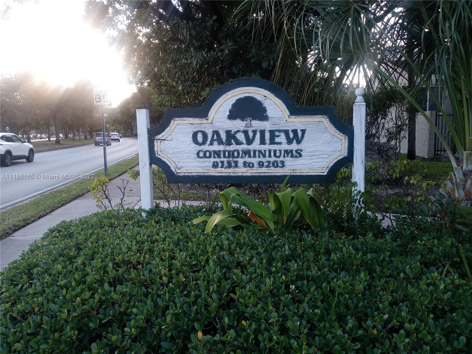 THE OAKVIEW CONDO NO 5 - Residential