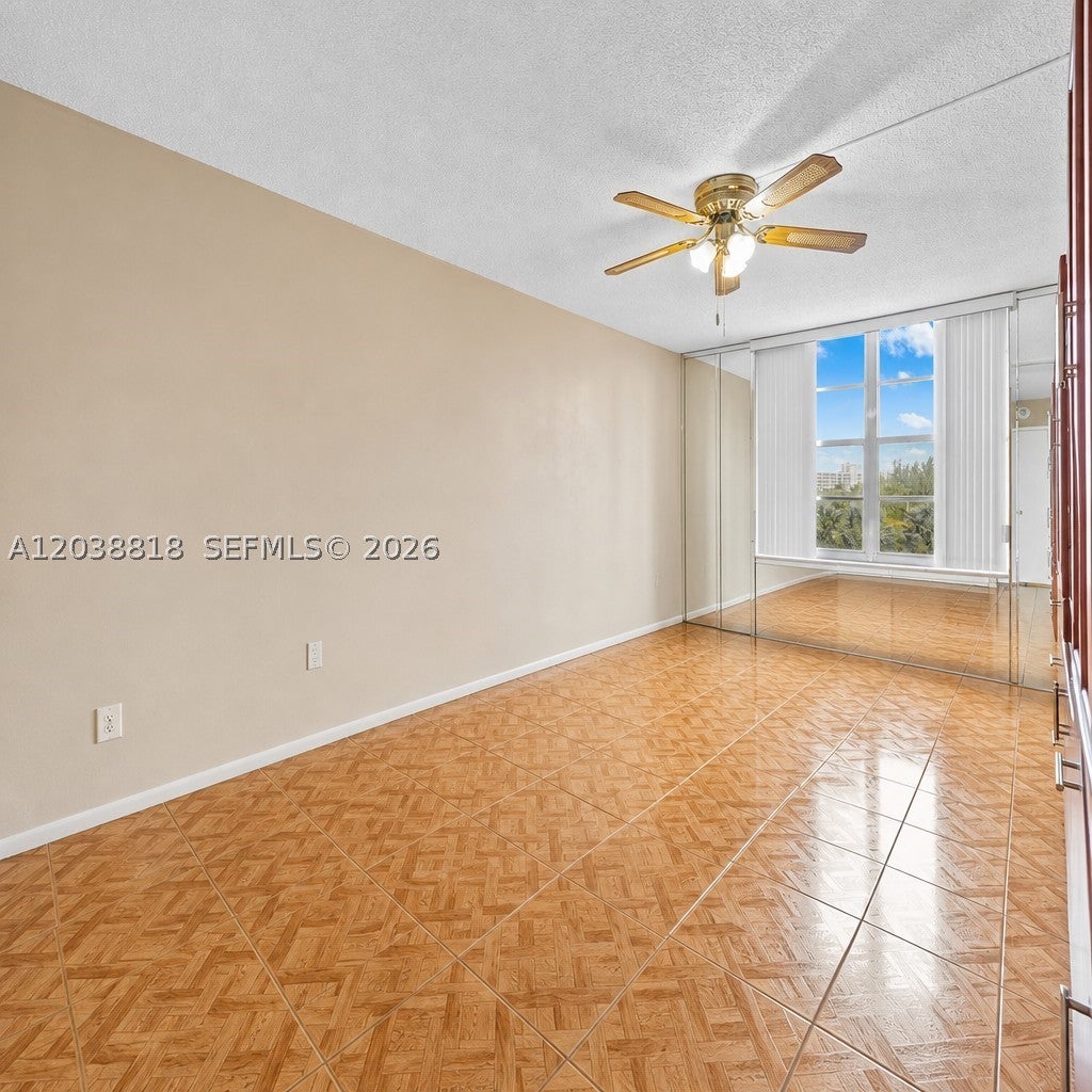 230 174th St 404