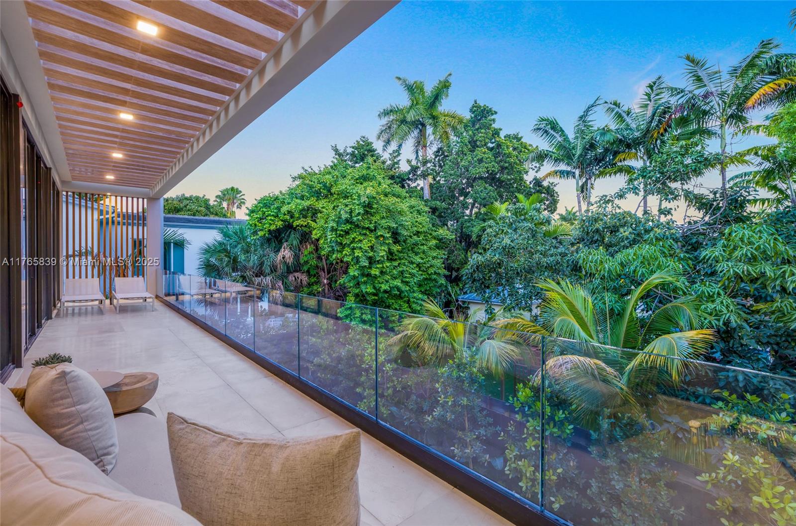 OCEAN VIEW HEIGHTS - Residential