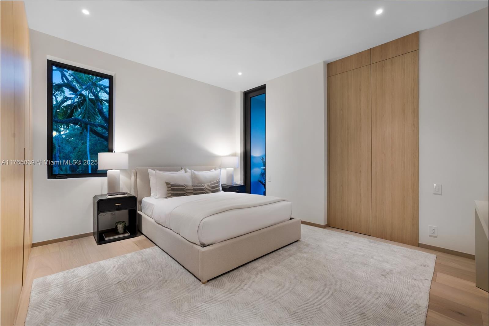 OCEAN VIEW HEIGHTS - Residential