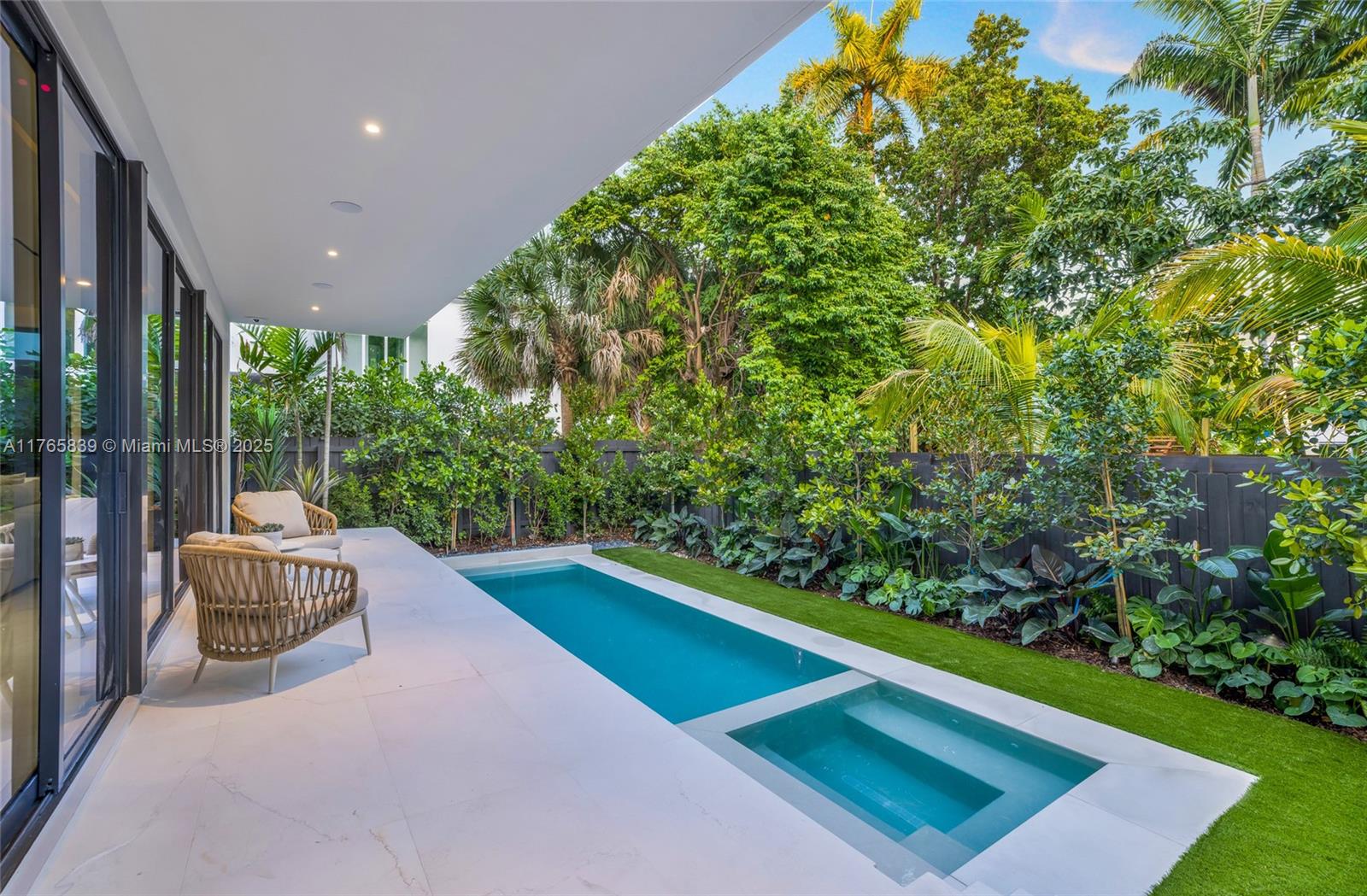 OCEAN VIEW HEIGHTS - Residential