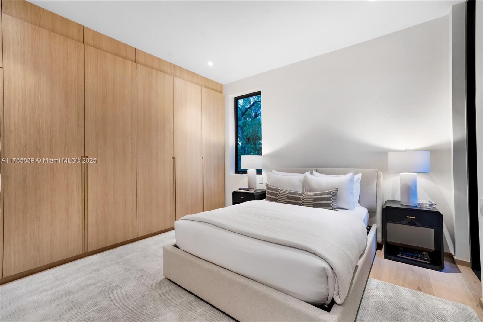 OCEAN VIEW HEIGHTS - Residential