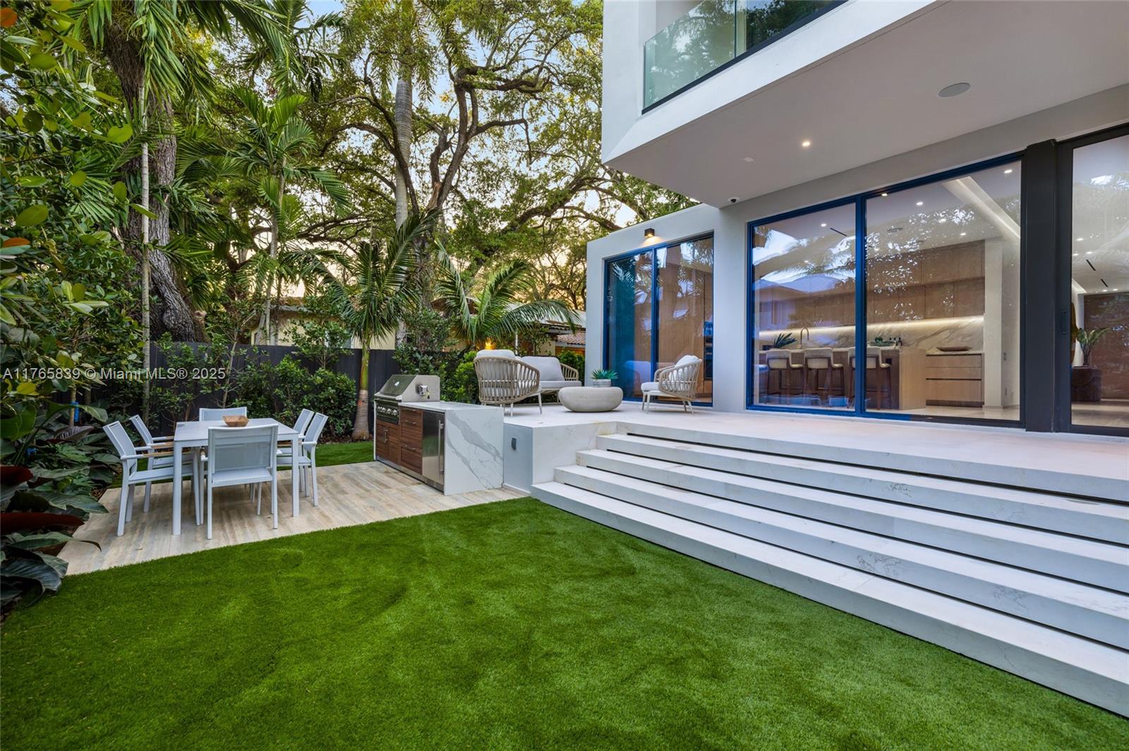 OCEAN VIEW HEIGHTS - Residential