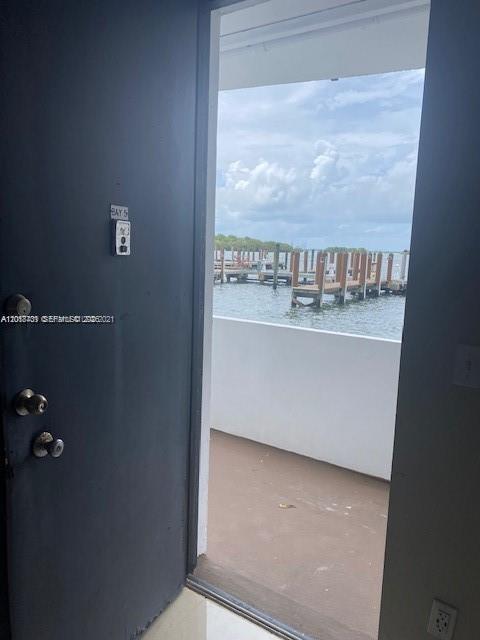 PALM BAY CONDOMINIUM - Residential