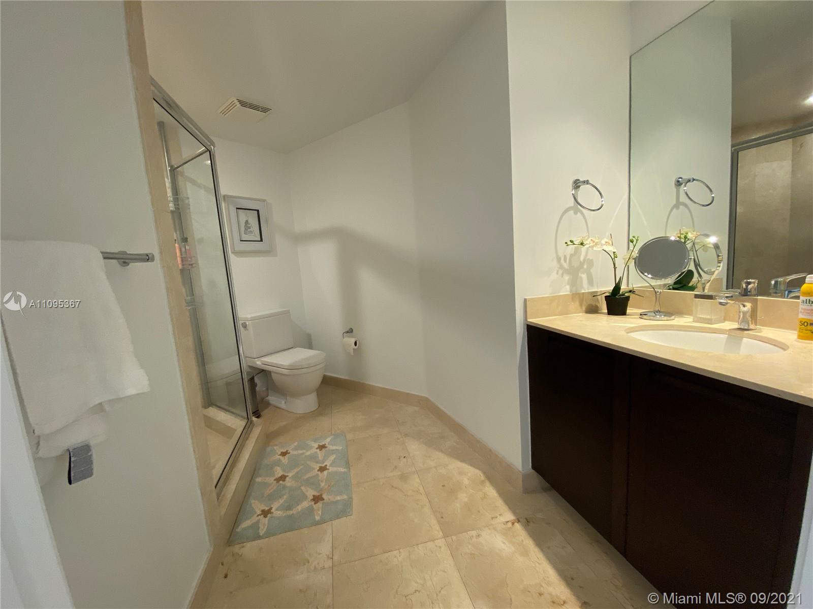 ST TROPEZ ON THE BAY III - Residential Lease