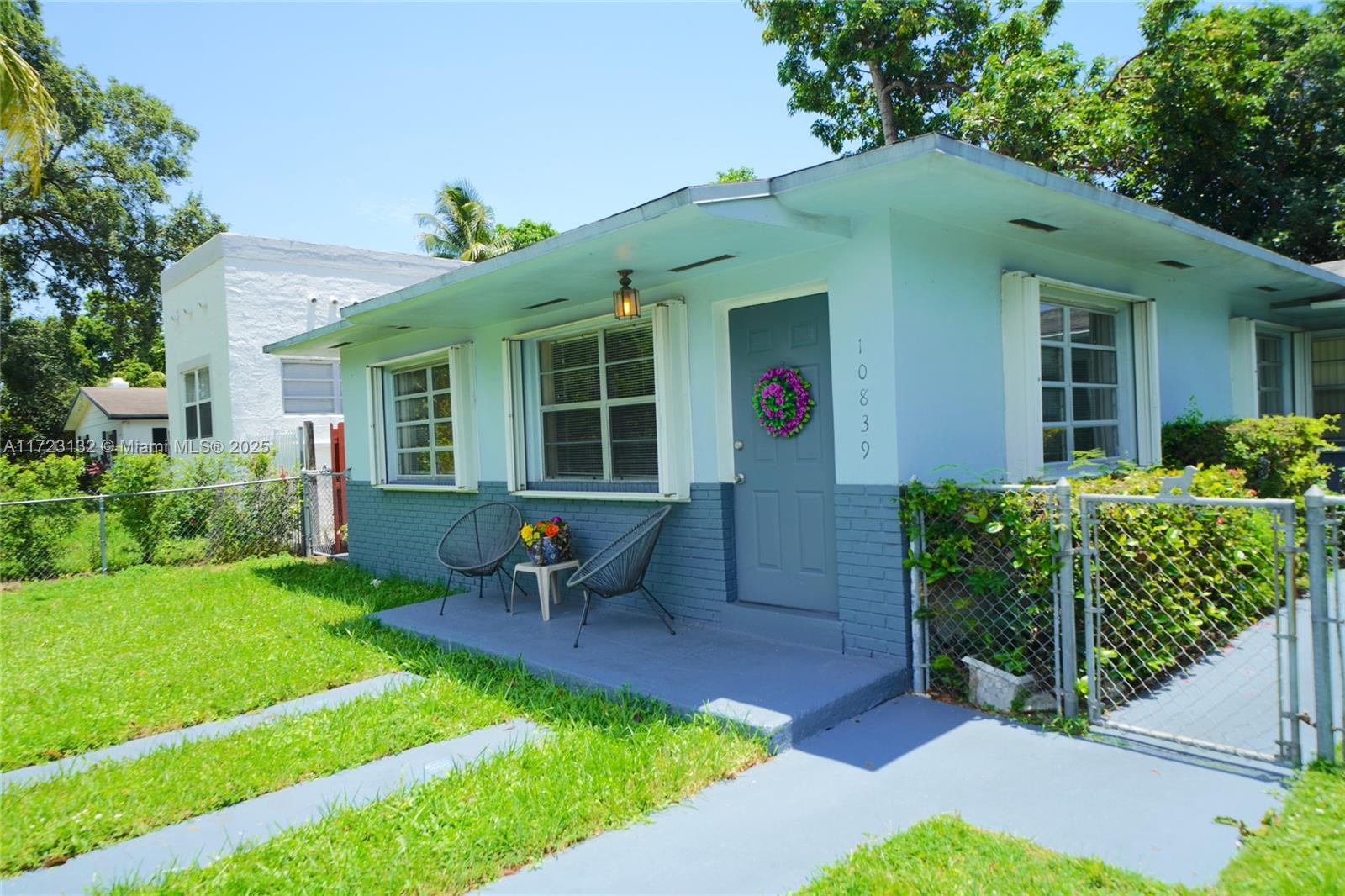 10839 Ne 2nd Pl 10839, Miami, Broward County, Florida - 2 Bedrooms  
1 Bathrooms - 