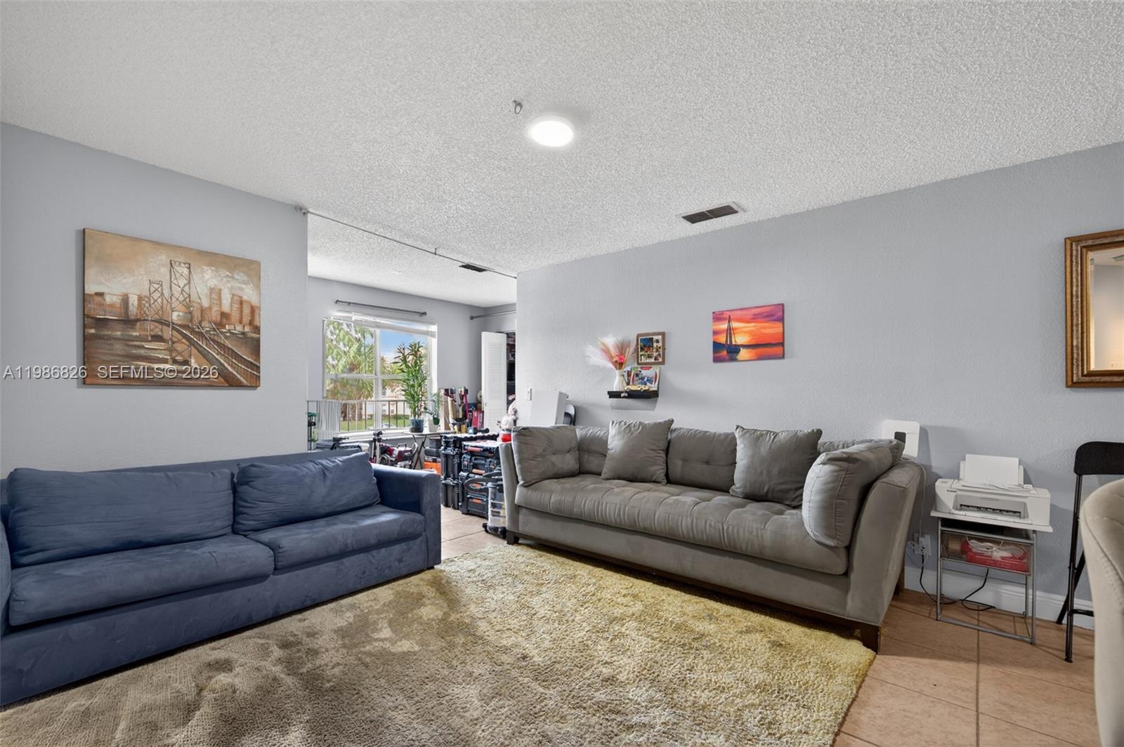 CORAL KEY CONDO - Residential