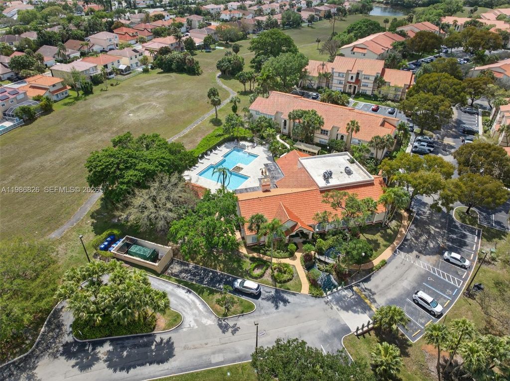 Photo of 3400 N Pinewalk Dr N #923, Margate, FL 33063 (MLS # A11986826)