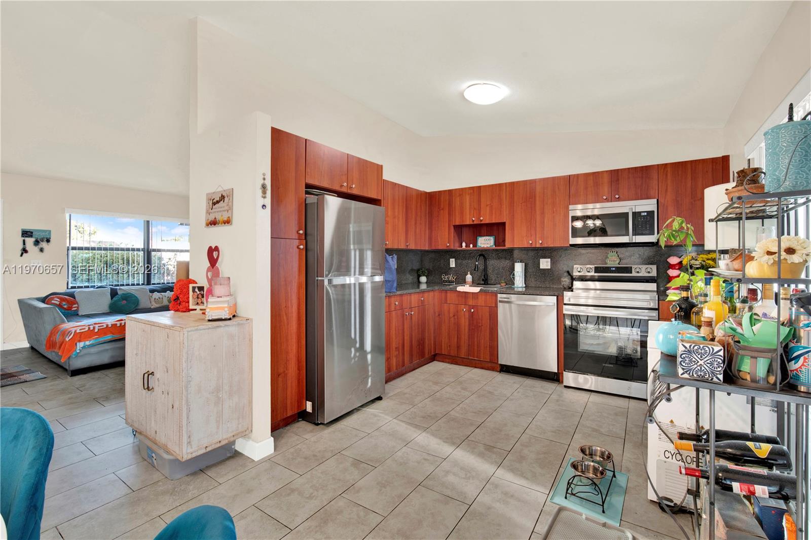 SAN SEBASTION TOWNHOUSES - Residential