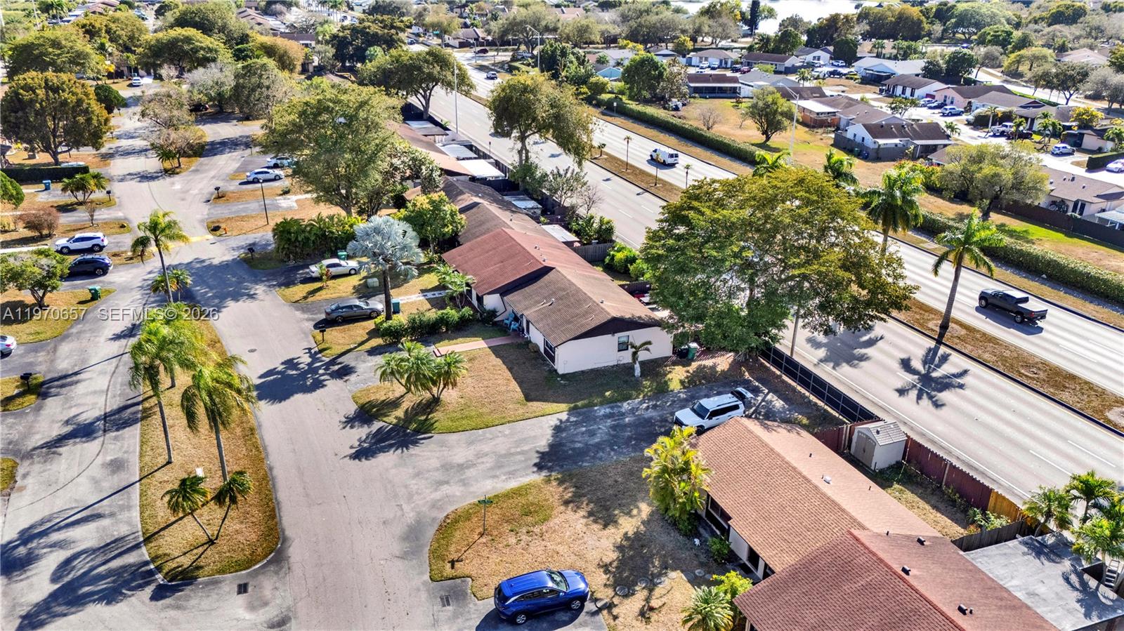 SAN SEBASTION TOWNHOUSES - Residential