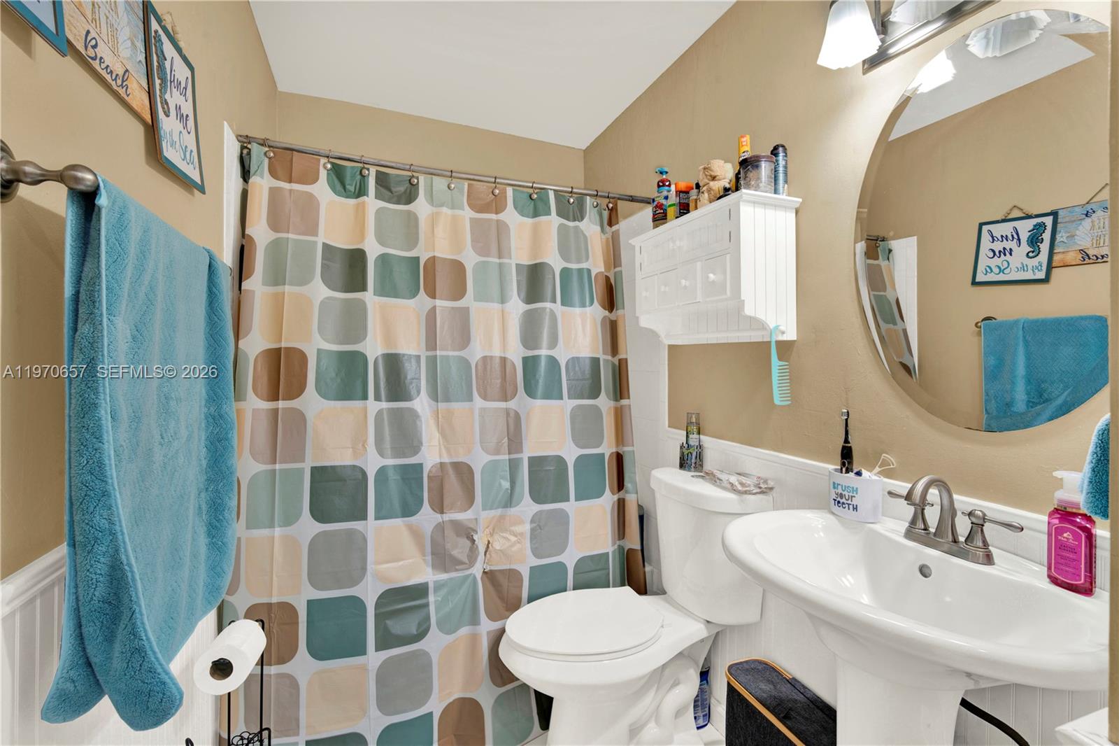 SAN SEBASTION TOWNHOUSES - Residential