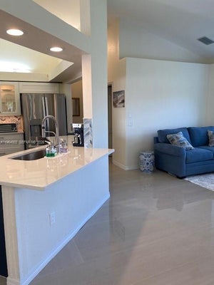 1076 ROTONDA CIR, ROTONDA WEST, FL 33947 - Image f3a67c085404867c0cfcb5396bab47e2/404603784