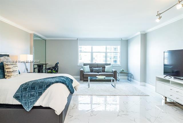 WAVE CONDO - Residential Lease