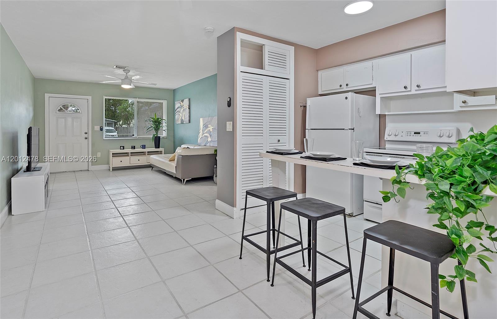SUNRISE VILLAS CONDOMINIU - Residential