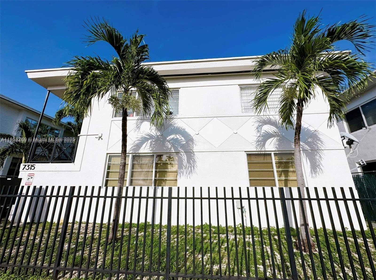 7315 Byron Ave 5