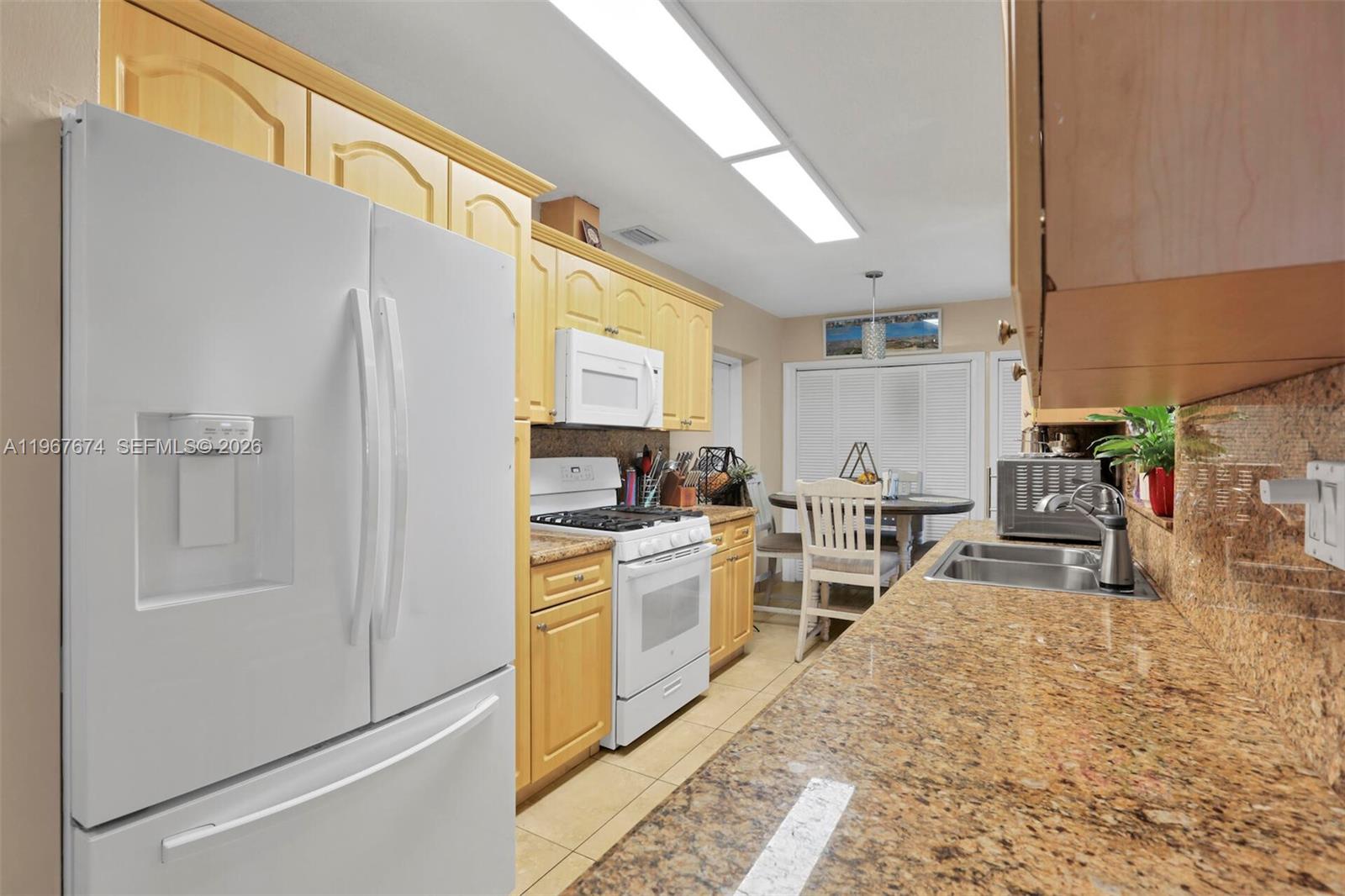 CORAL PARK ESTATES SEC 1 - Residential