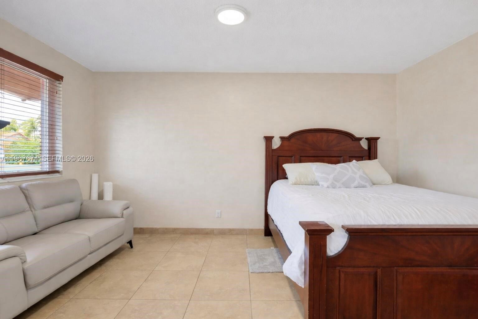 CORAL PARK ESTATES SEC 1 - Residential