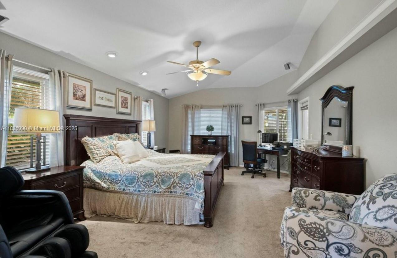 LOXAHATCHEE ACREAGE - Residential